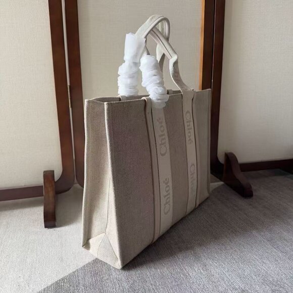 CHLOE WOODY TOTE BAG IN LINEN BIG - Picture 7 of 8
